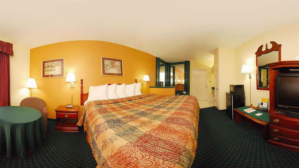 Days Inn By Wyndham Covington Εξωτερικό φωτογραφία