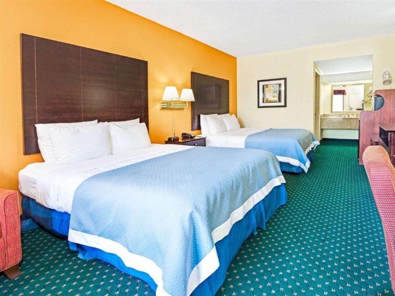 Days Inn By Wyndham Covington Εξωτερικό φωτογραφία